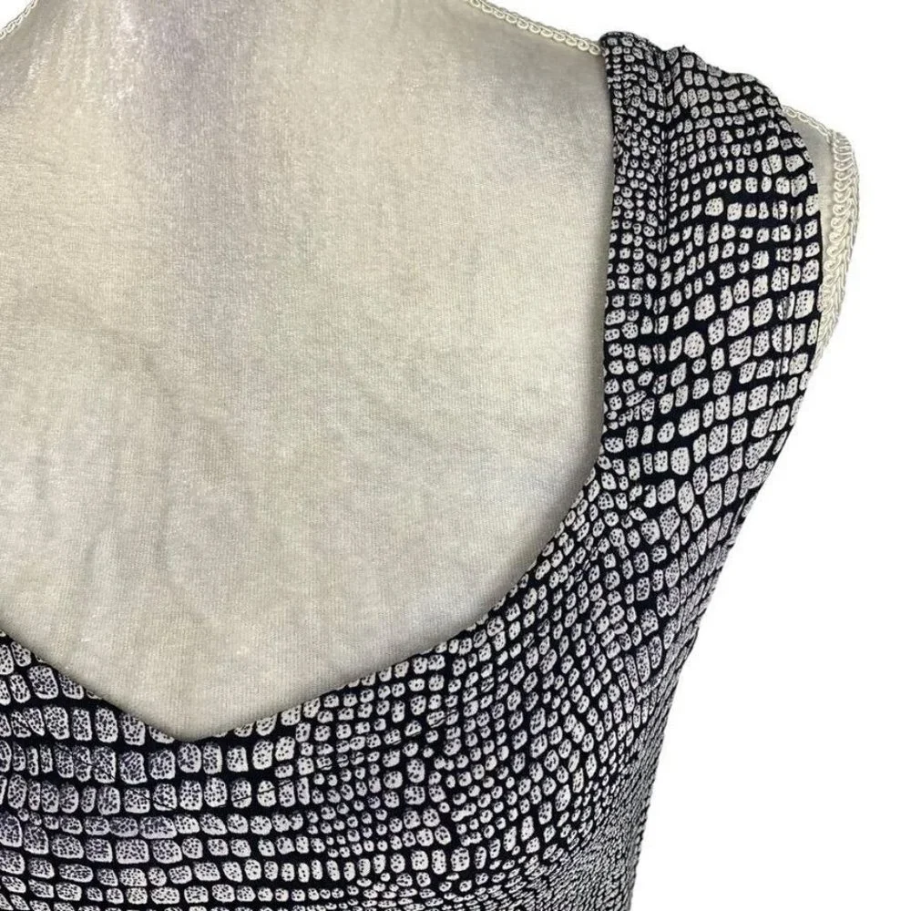 Olivia‎ Black & White Crocodile Print Slip Dress Rayon Lace Hem Sleeveless S